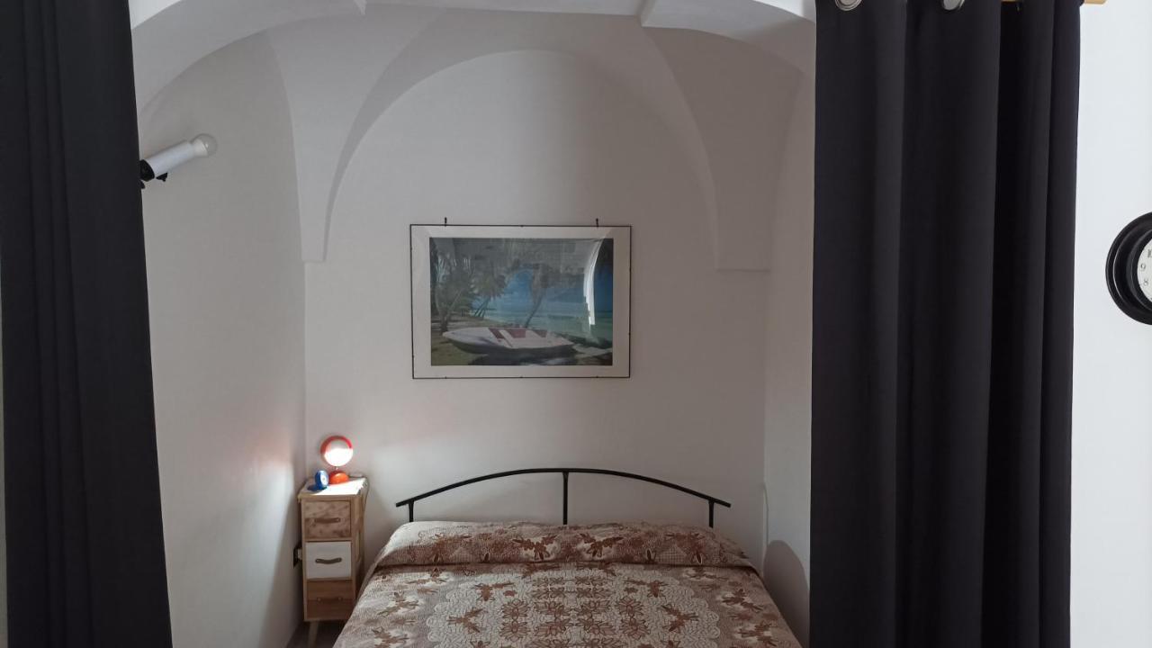 Miniecocasa Ottocentesca In Zona Free-Parking Ed Ecoclimatizzata Villa Ostuni Luaran gambar